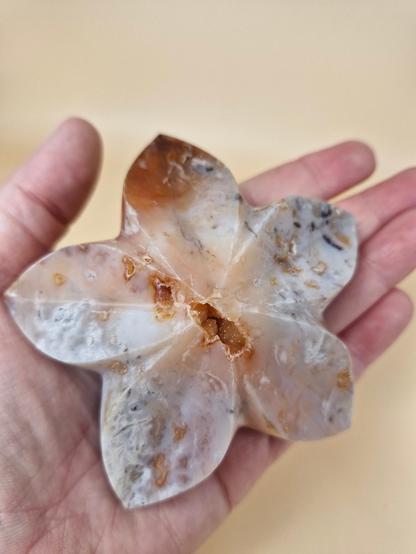 Carnelian Agate Flower Carving (code FC)