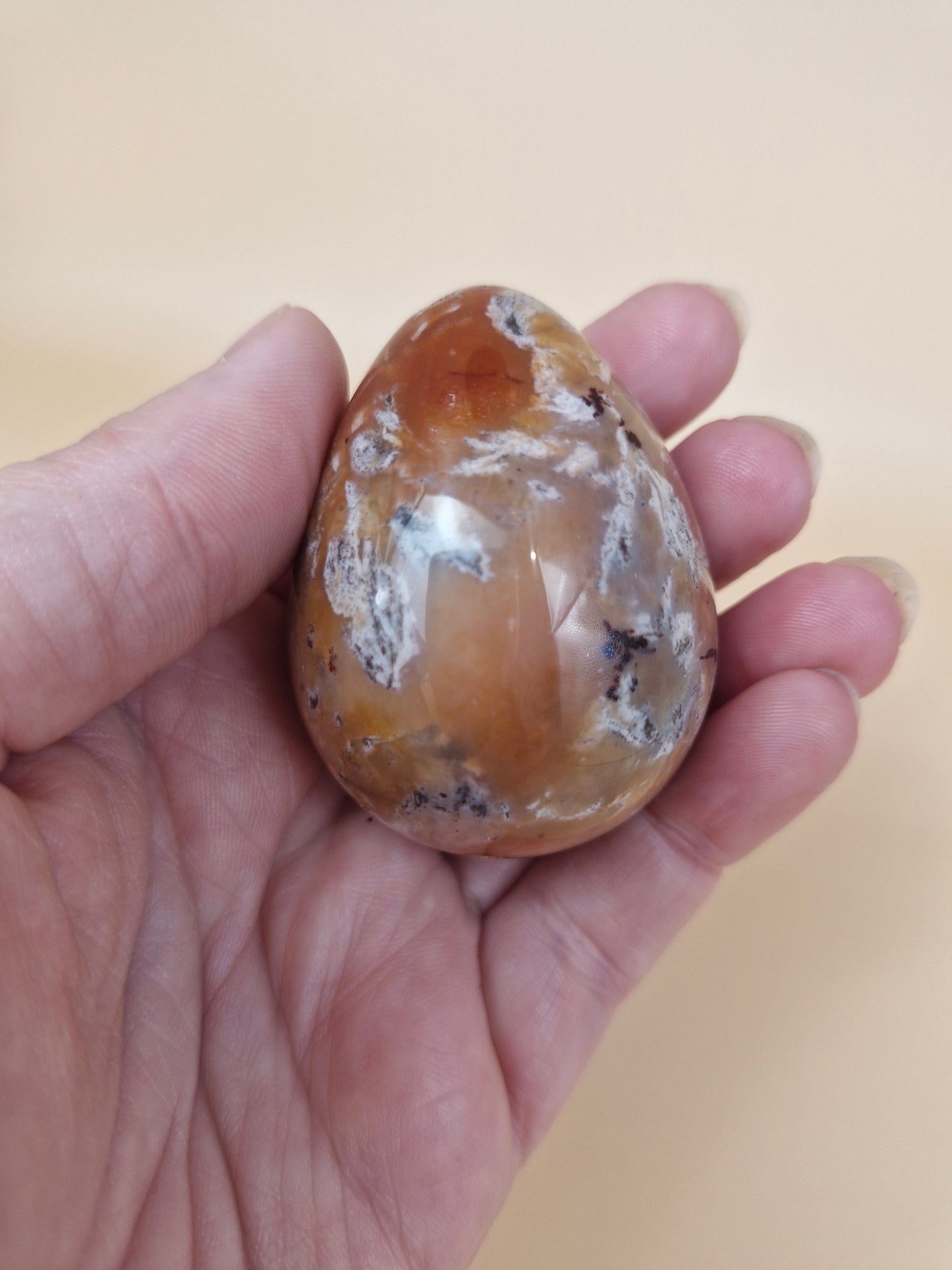 Carnelian Agate Egg (code EG)