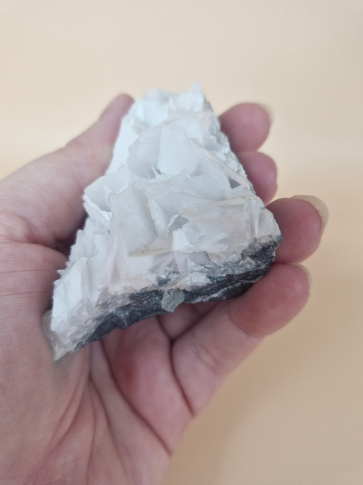 UV Reactive Calcite Piece