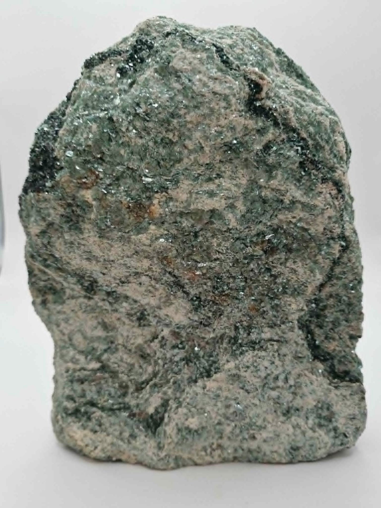 Rough Fuchsite Cut Base