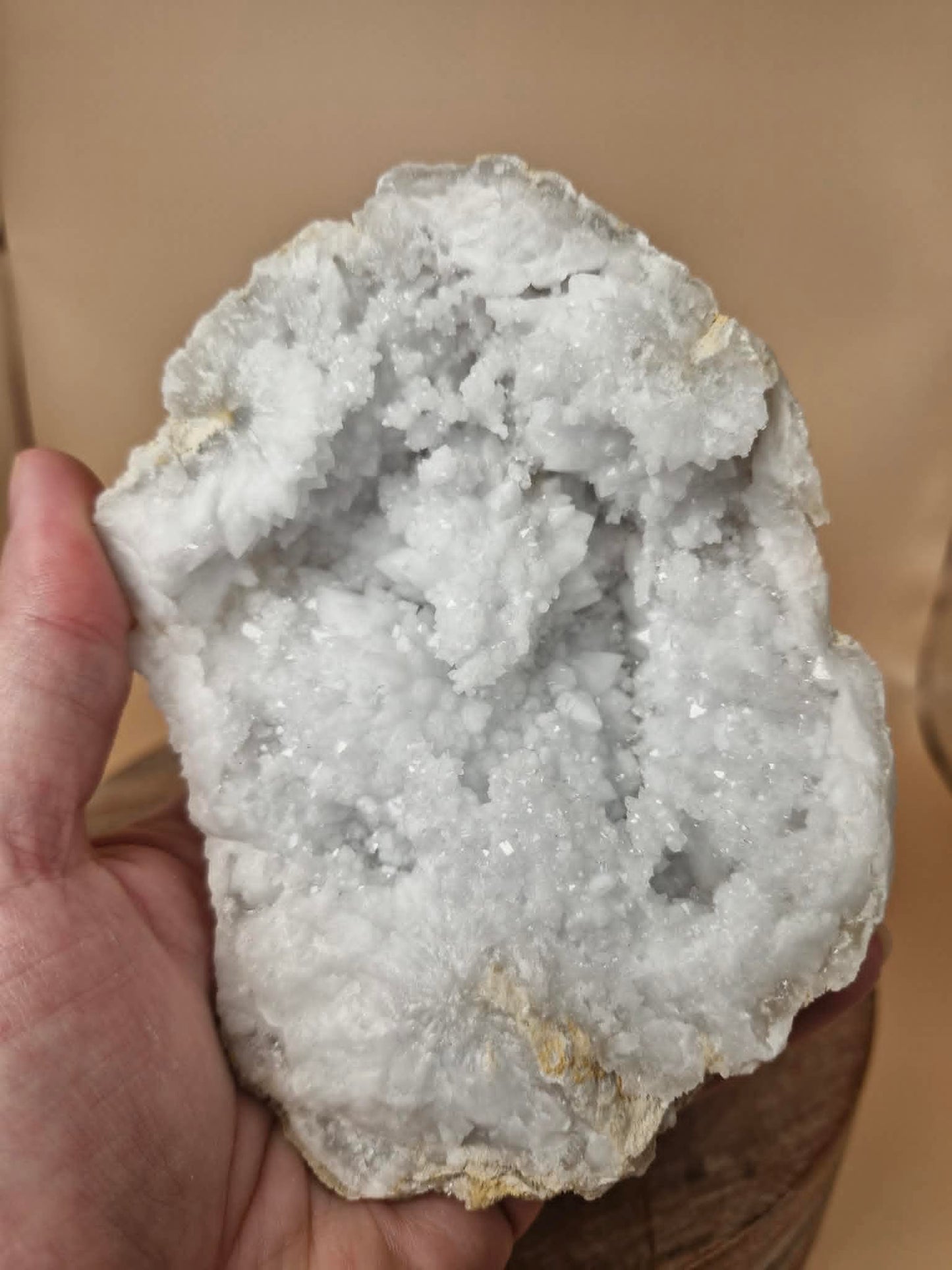 Sugar Quartz Geode (code G3)