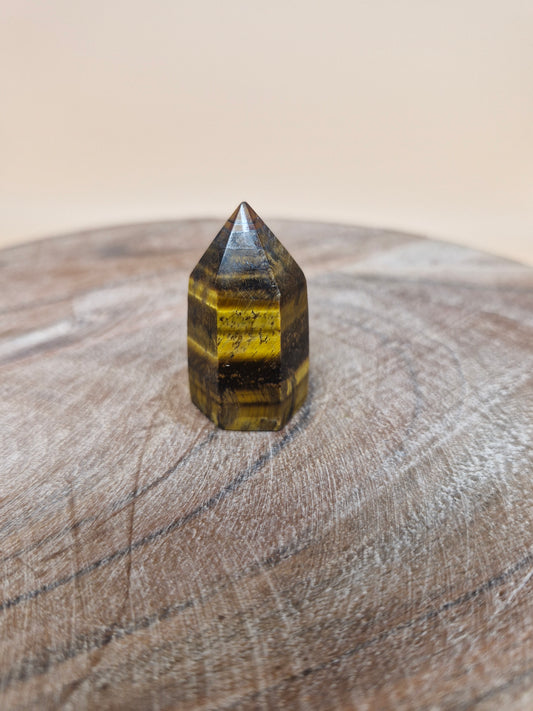 Mini Tiger’s Eye Point (intuitively chosen)