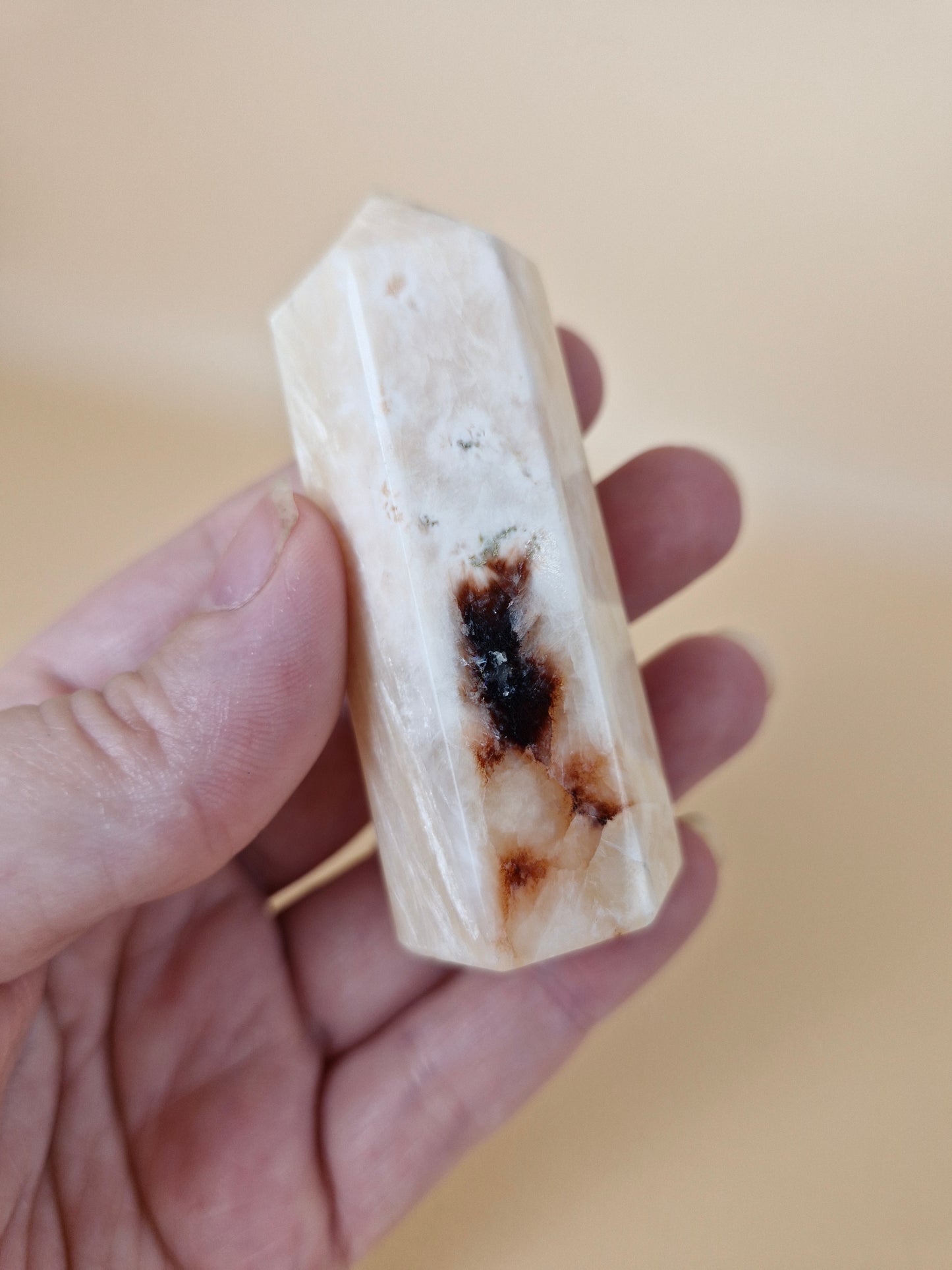 Stilbite with Heulandite Tower (code12)