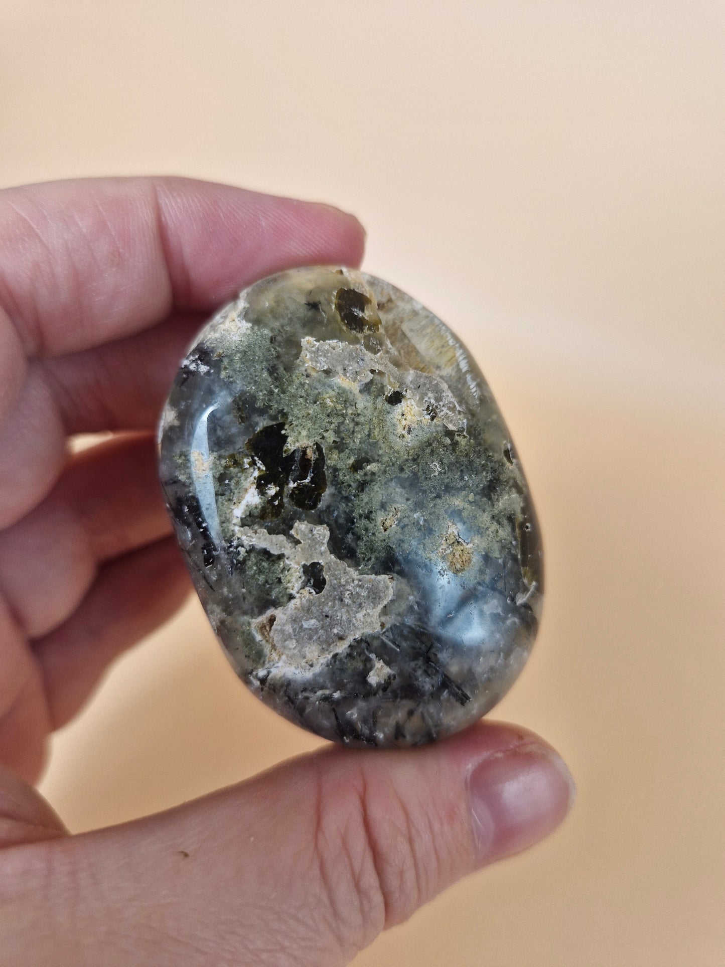Epidote in Prehnite Palm Stone (code DD)