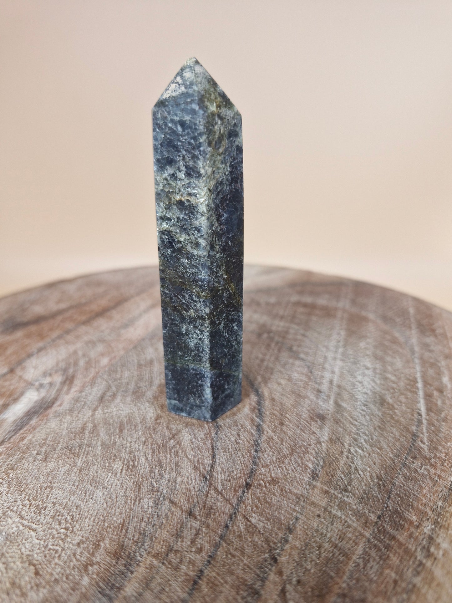 Ruby Kyanite Point (code C)