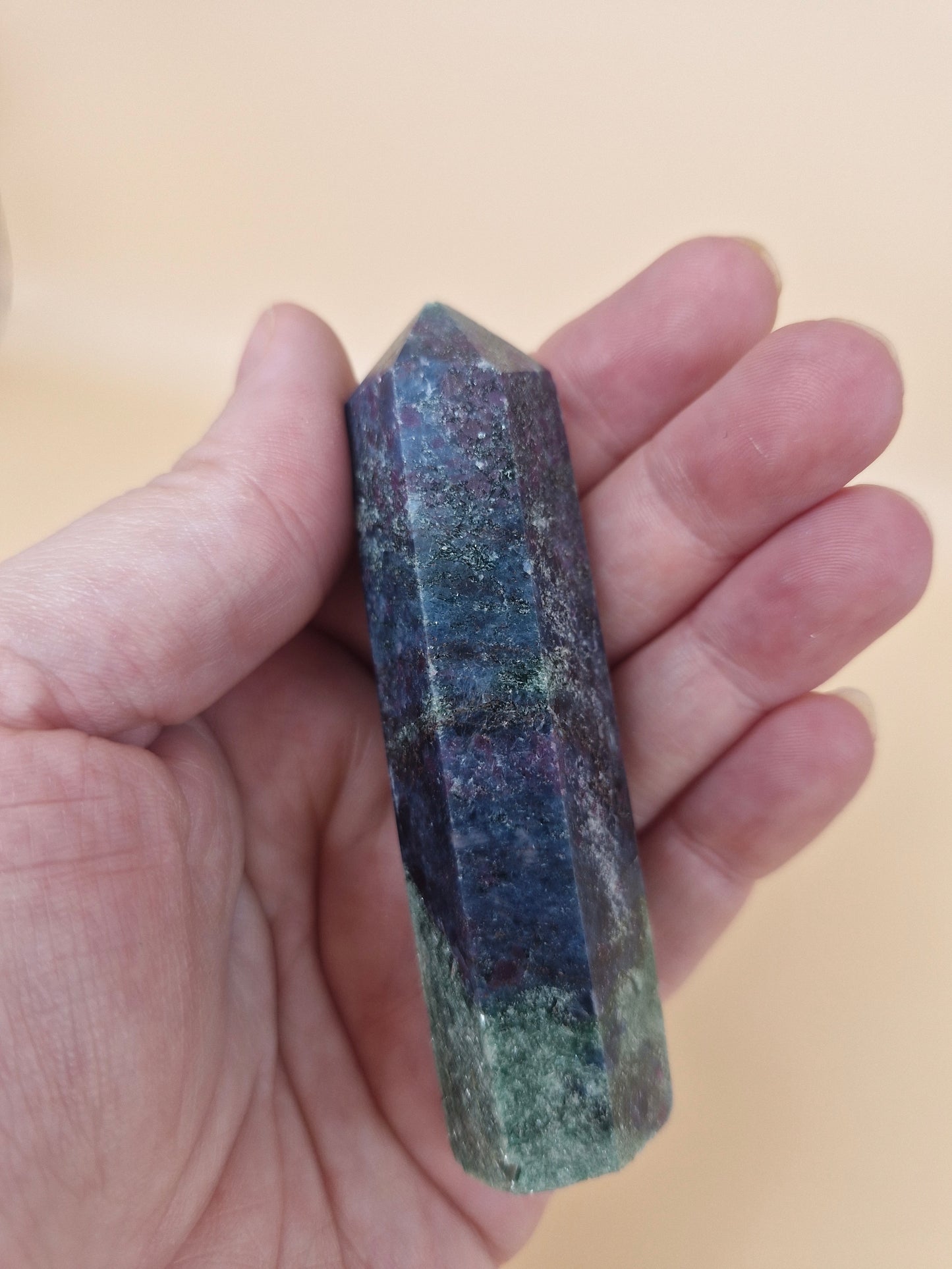 Ruby Kyanite Point (code D)