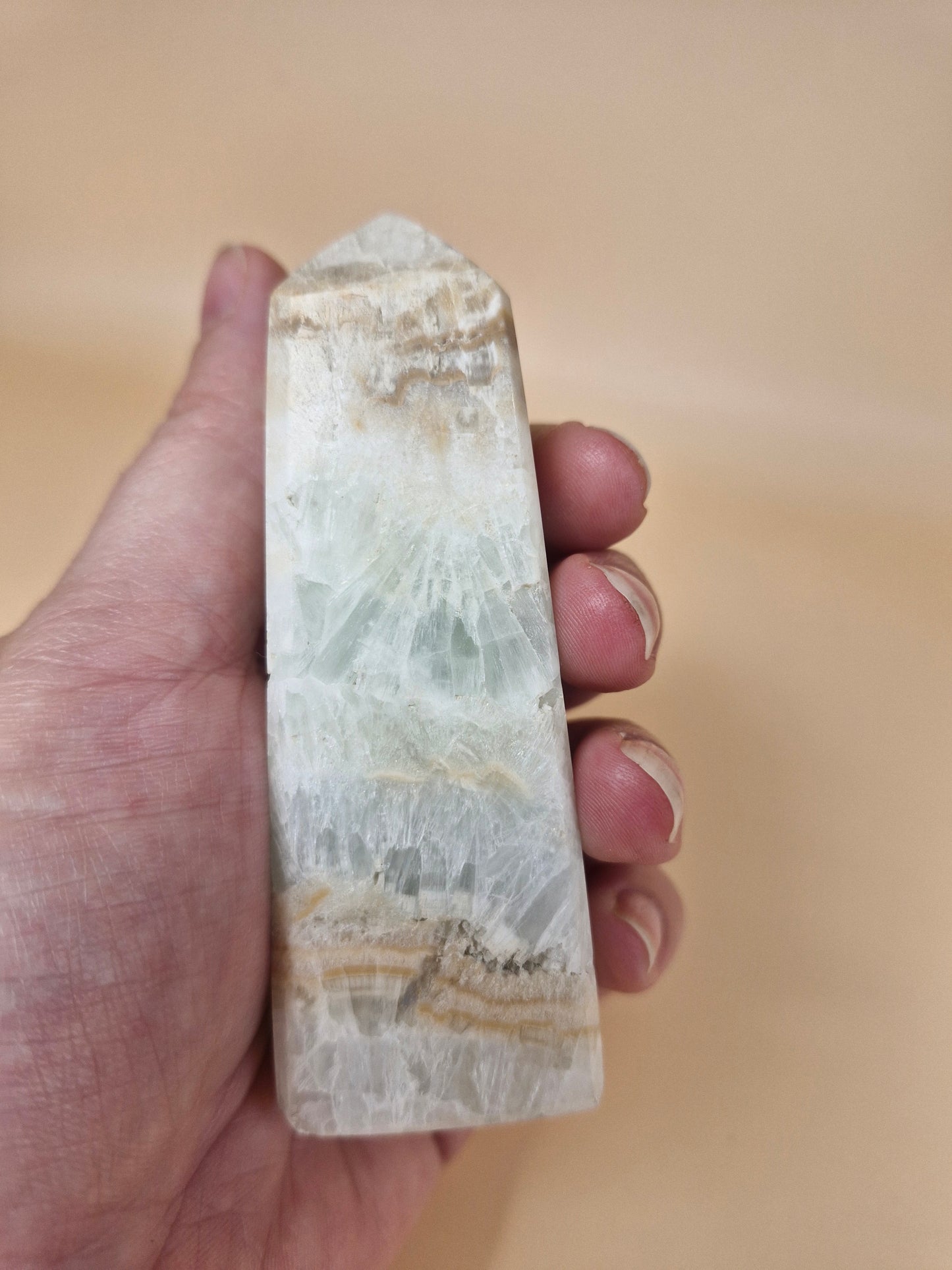 Caribbean Calcite Tower (code MY)