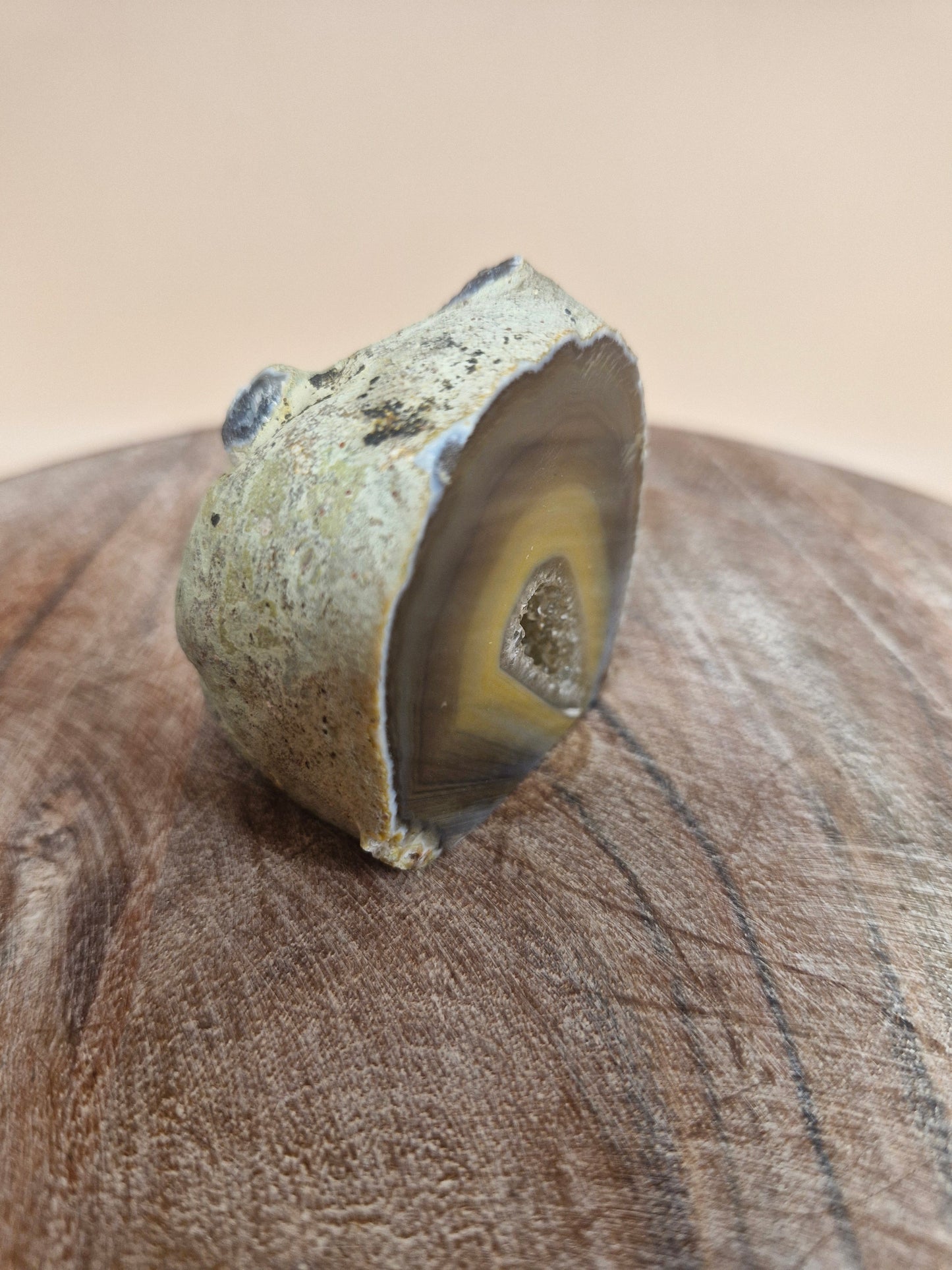 Agate Druzy Piece (code AD)