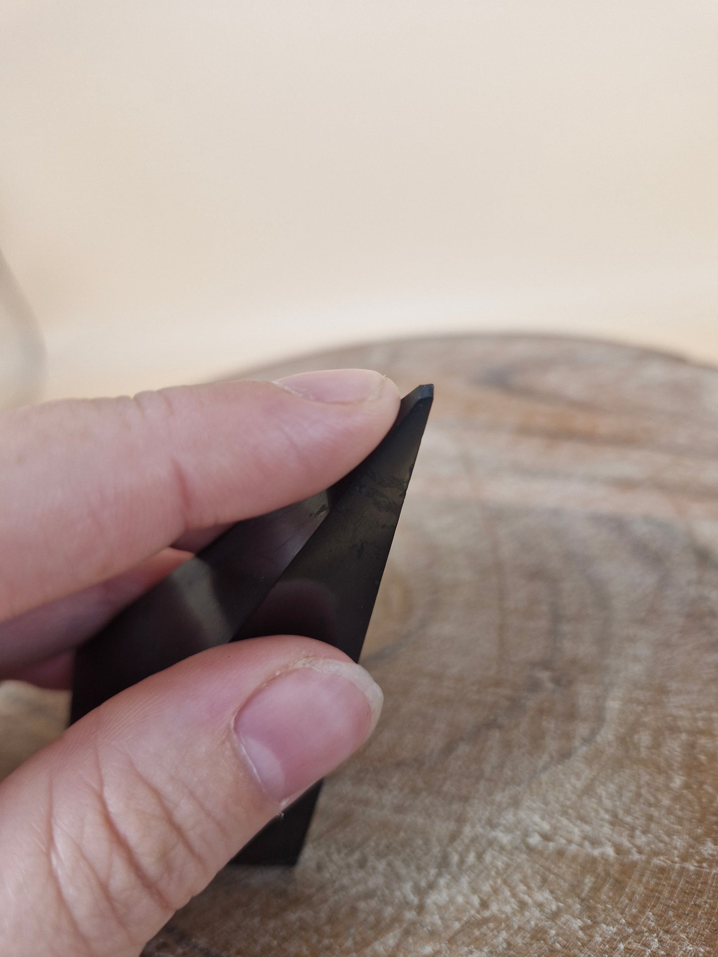 Shungite Pyramid (code S2)