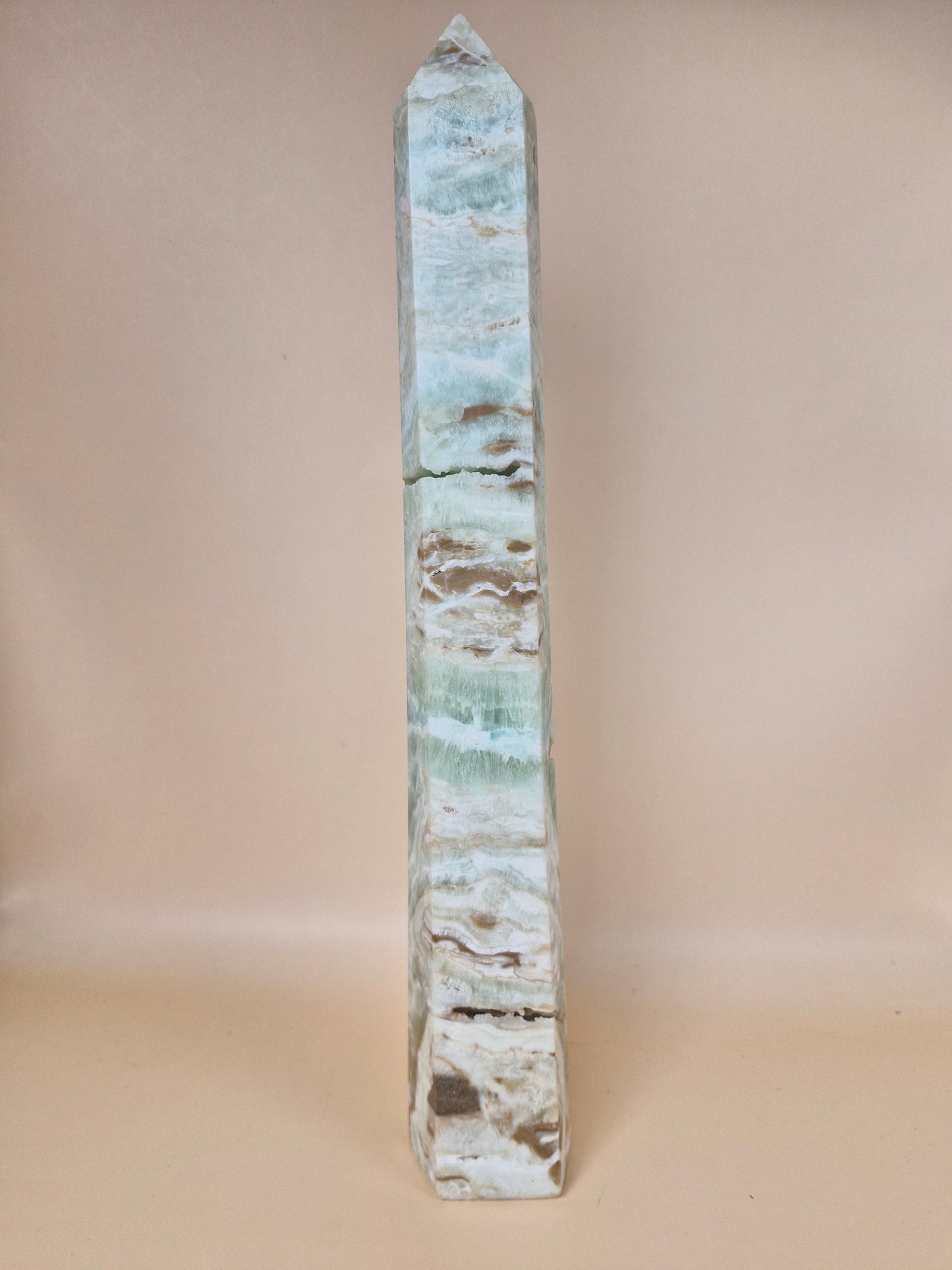 Statement Caribbean Calcite Tower