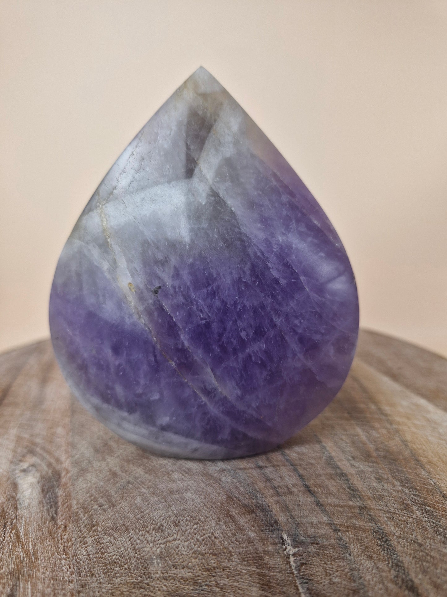 Chevron Amethyst Flame (code TA2)