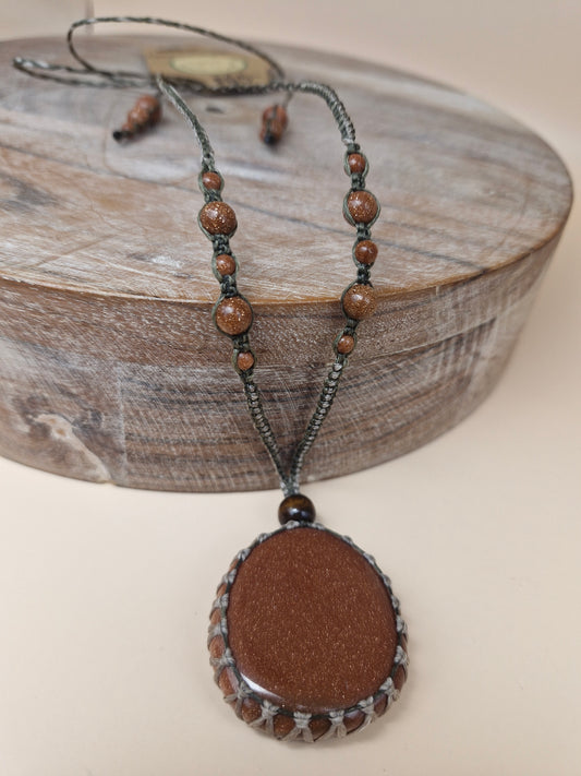 Macramé Goldstone Necklace