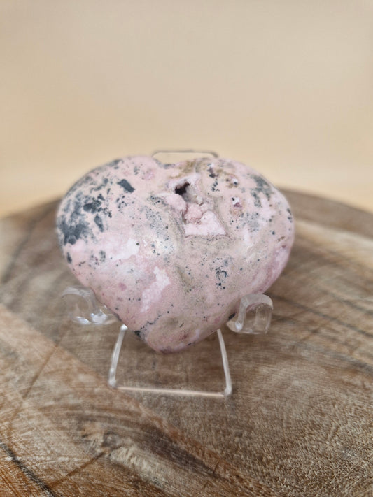 Peruvian Rhodonite Heart (code R1)