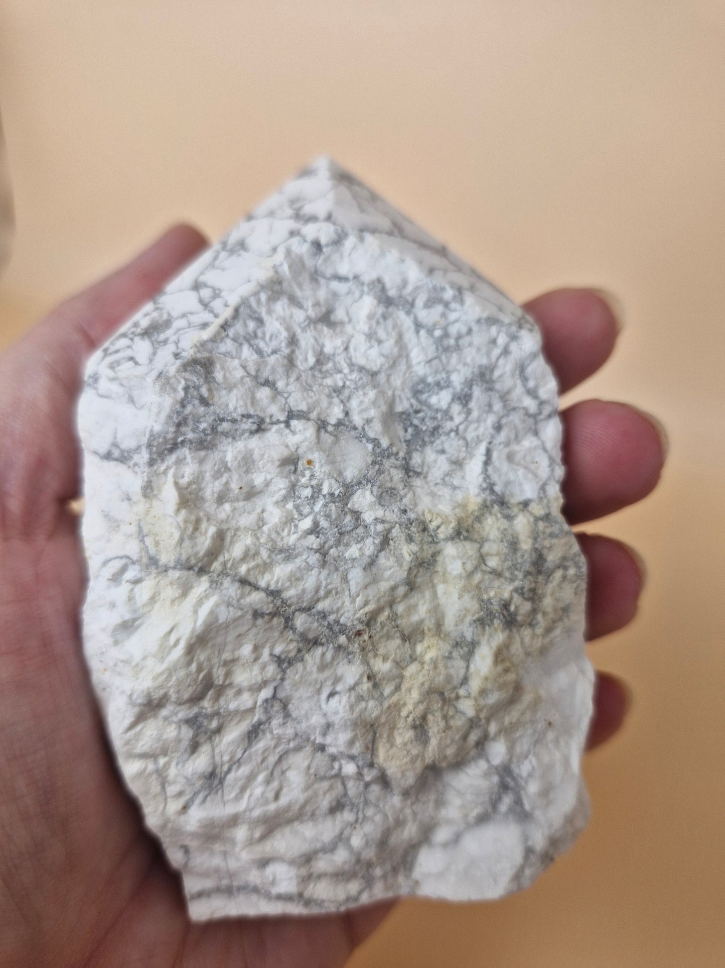 Howlite TTP