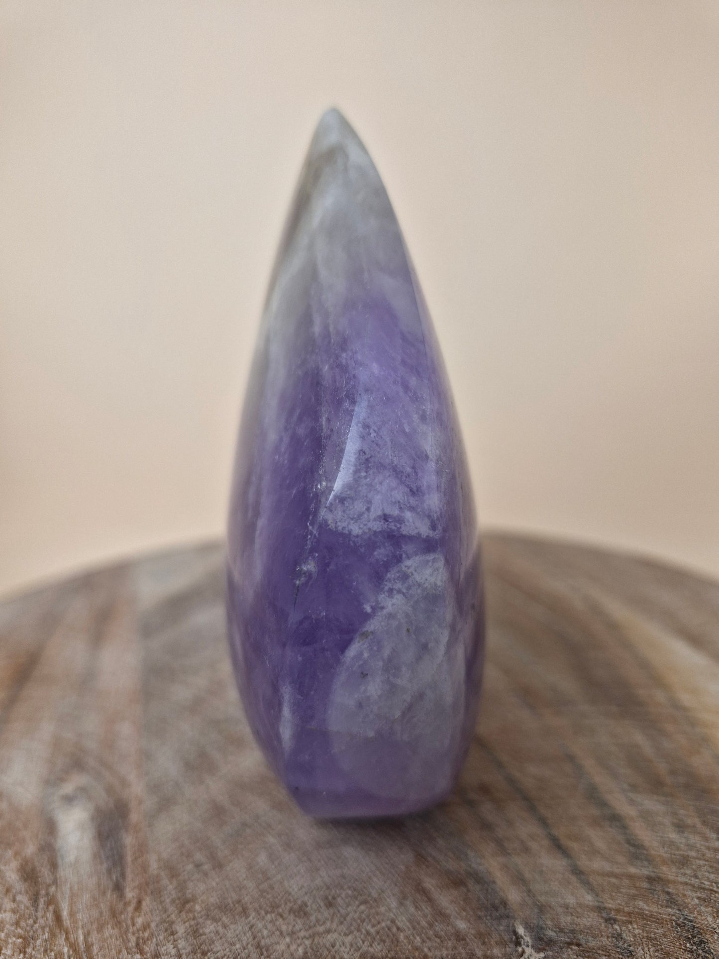 Chevron Amethyst Flame (code TA2)