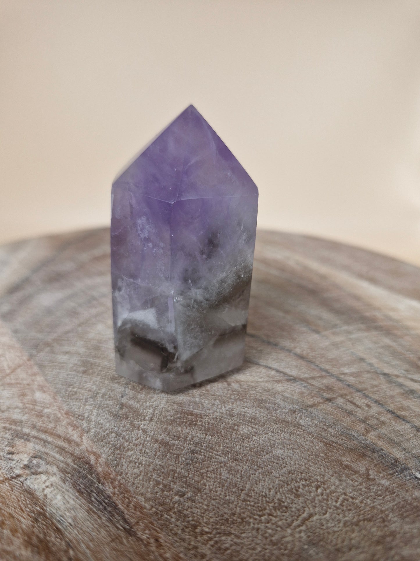 Chevron Mini Amethyst Point (code AP1)