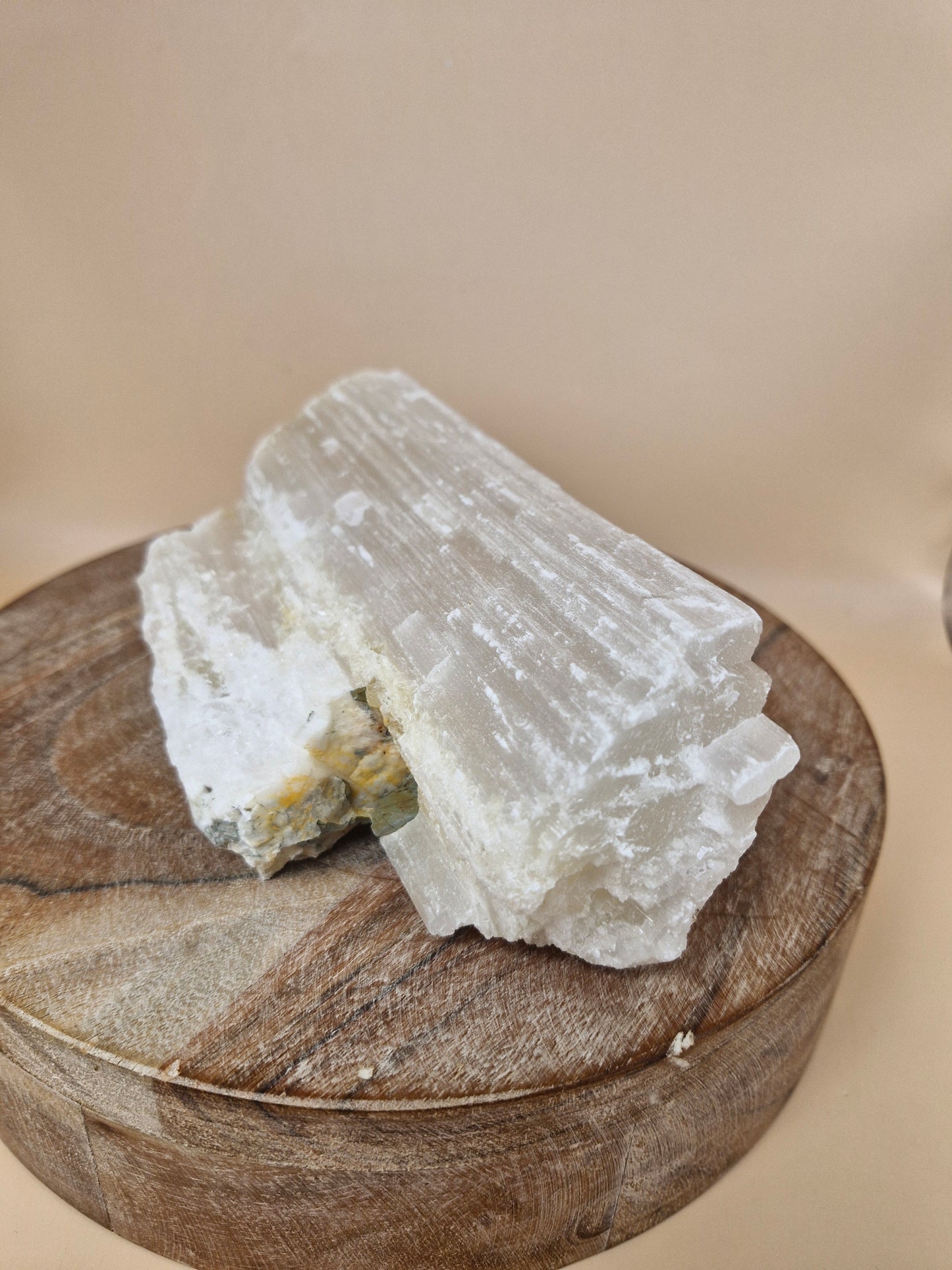 Selenite Log