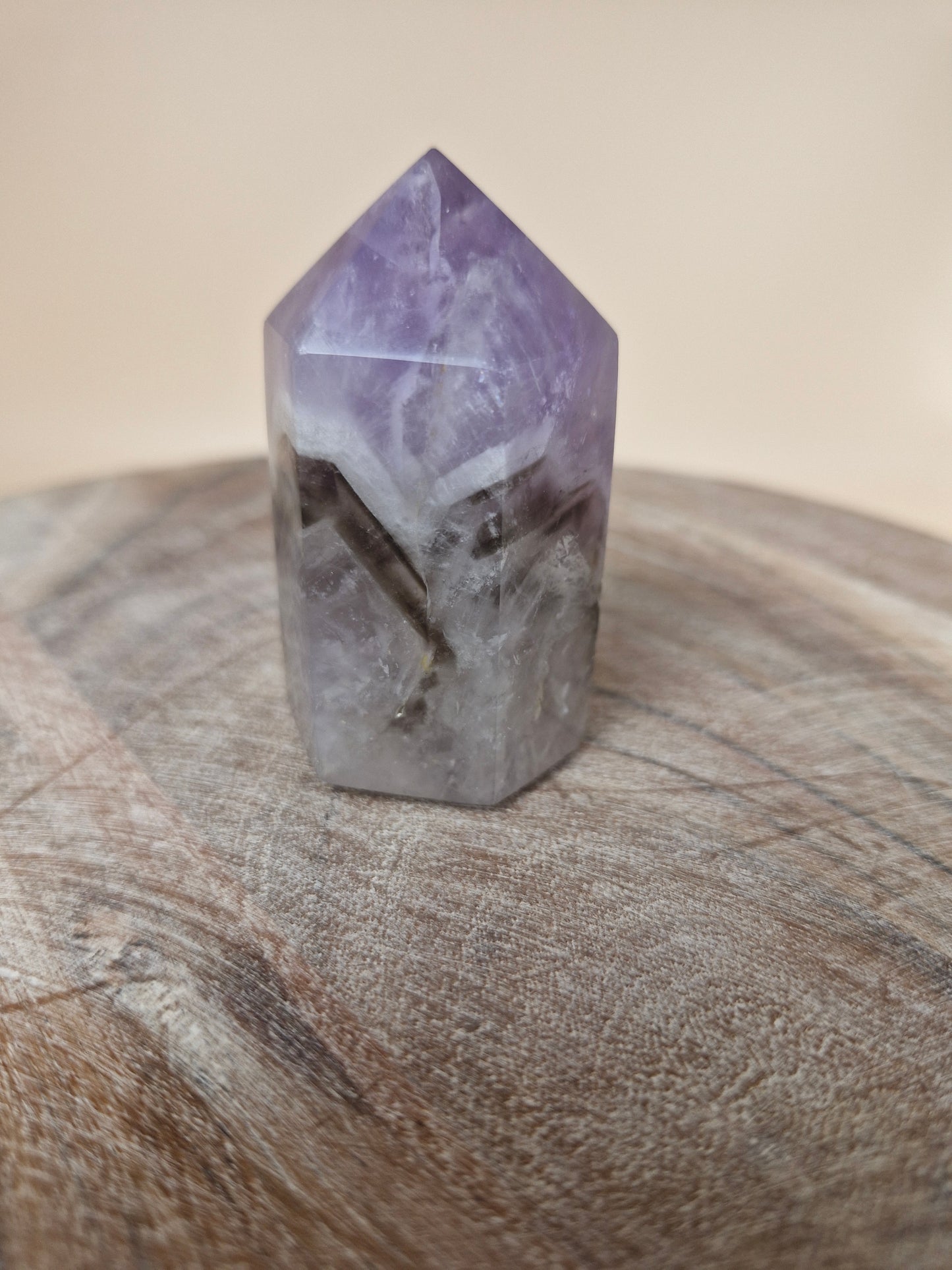 Chevron Mini Amethyst Point (code AP1)