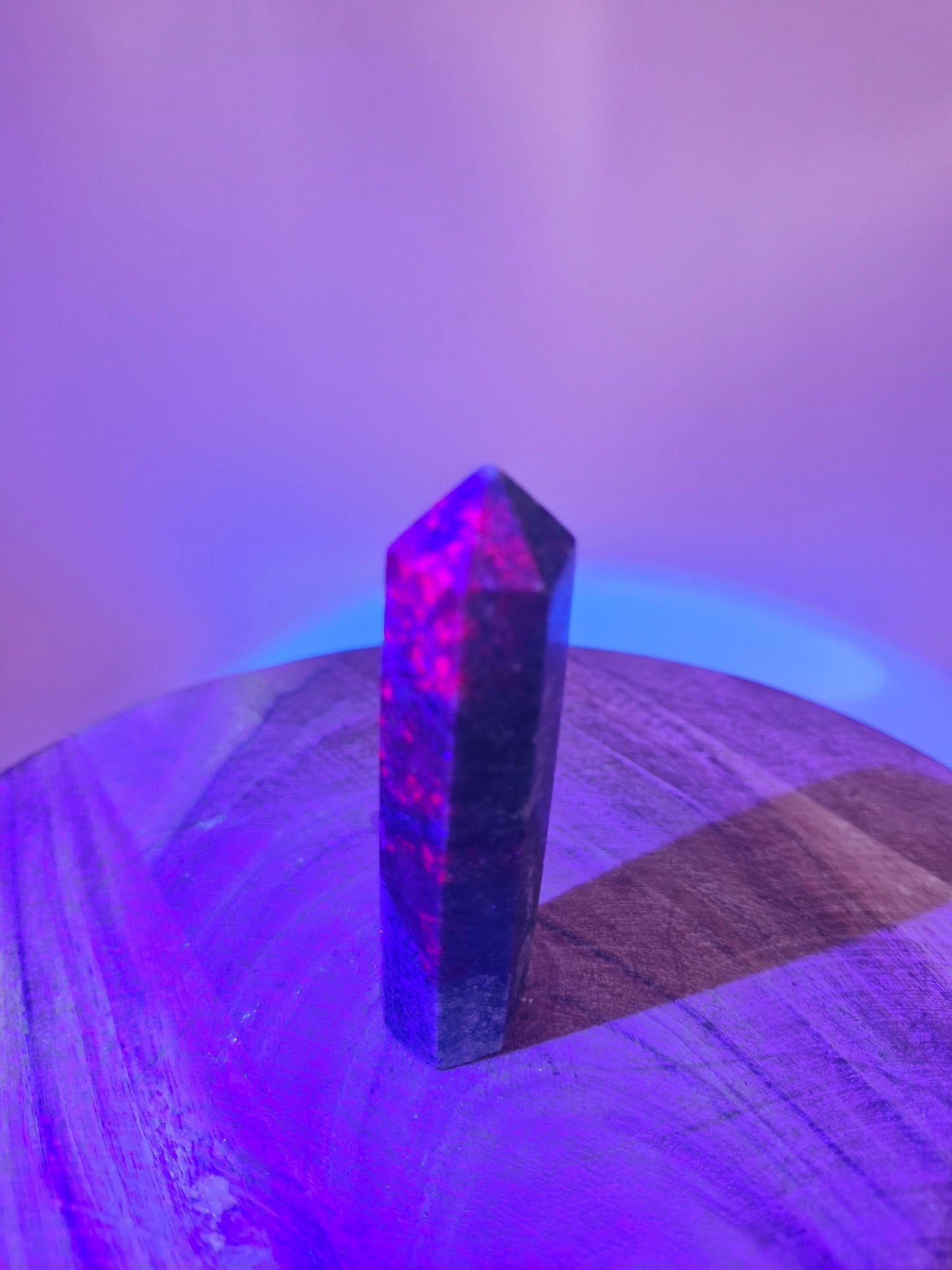 Ruby Kyanite Point (code D)