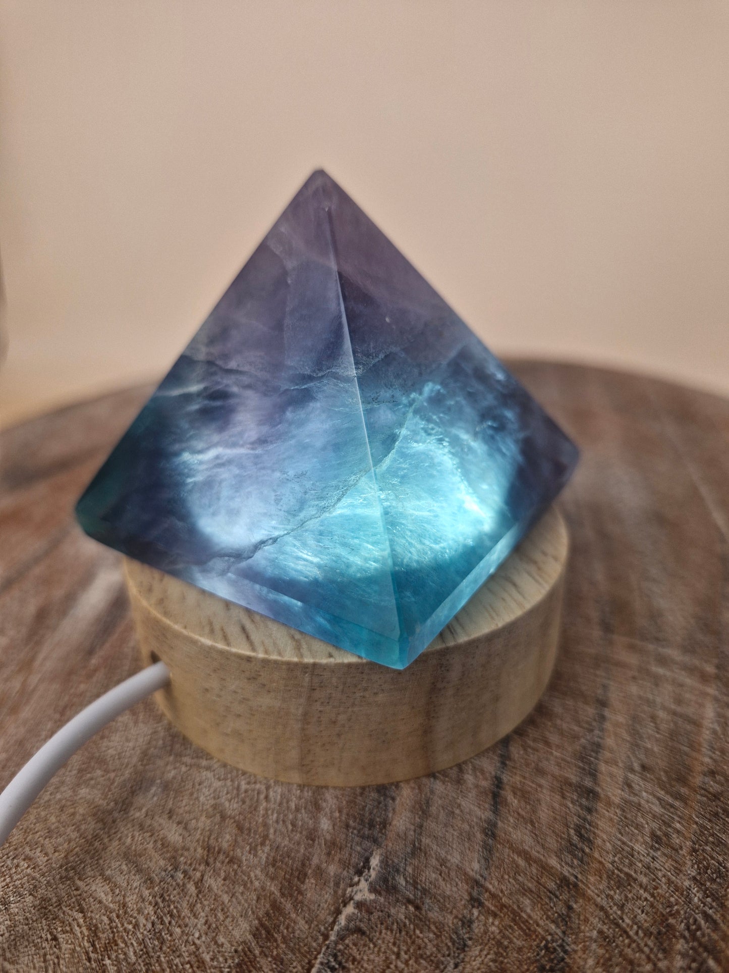 Fluorite Pyramid (code Q)