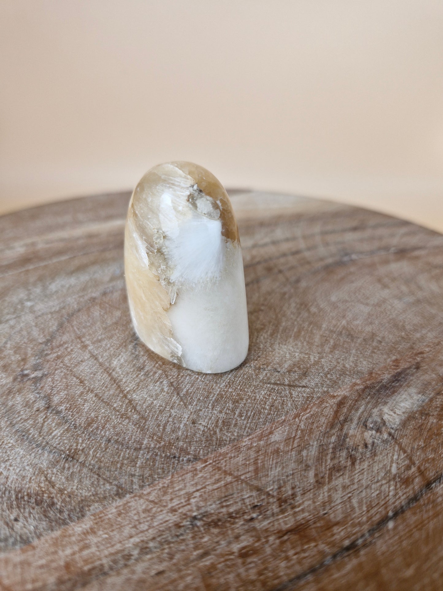 Scolecite with Stilbite Freeform (code SF)