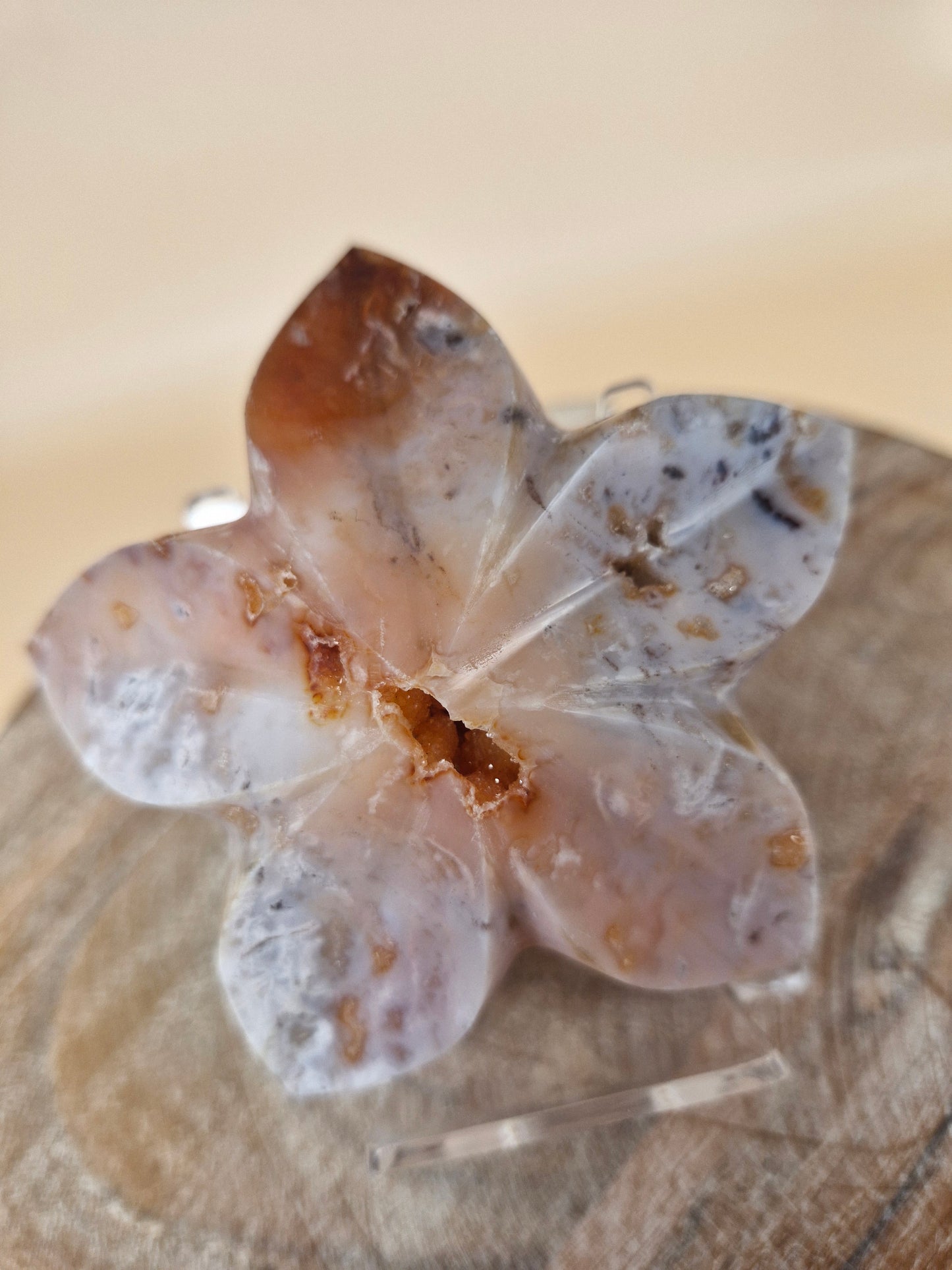 Carnelian Agate Flower Carving (code FC)