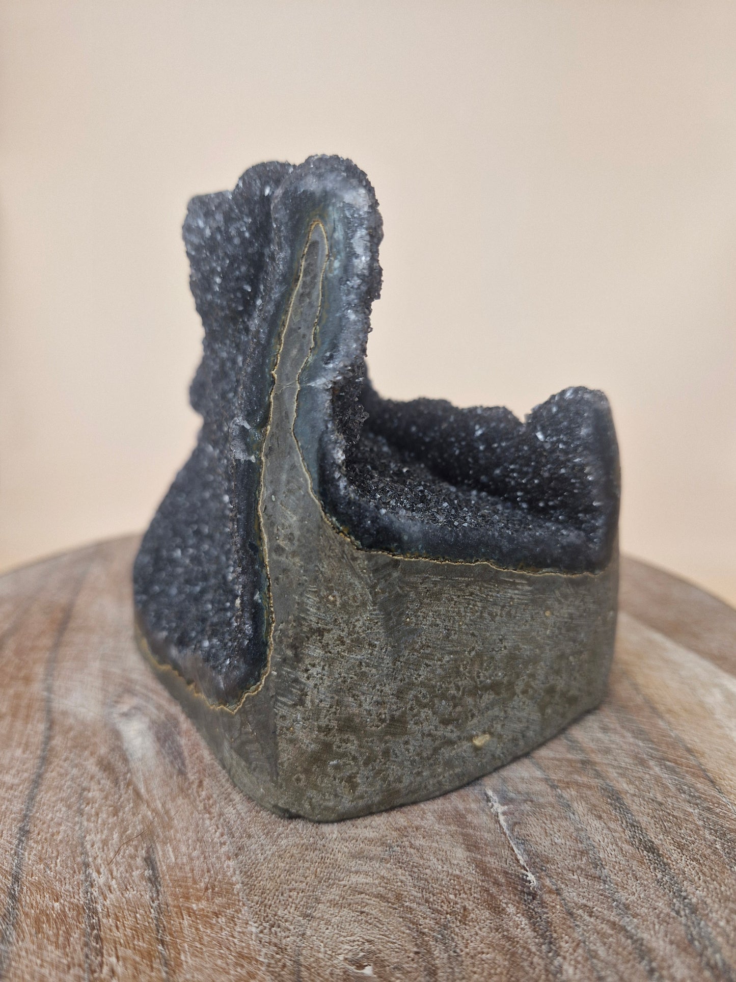 Black Amethyst Cut Base
