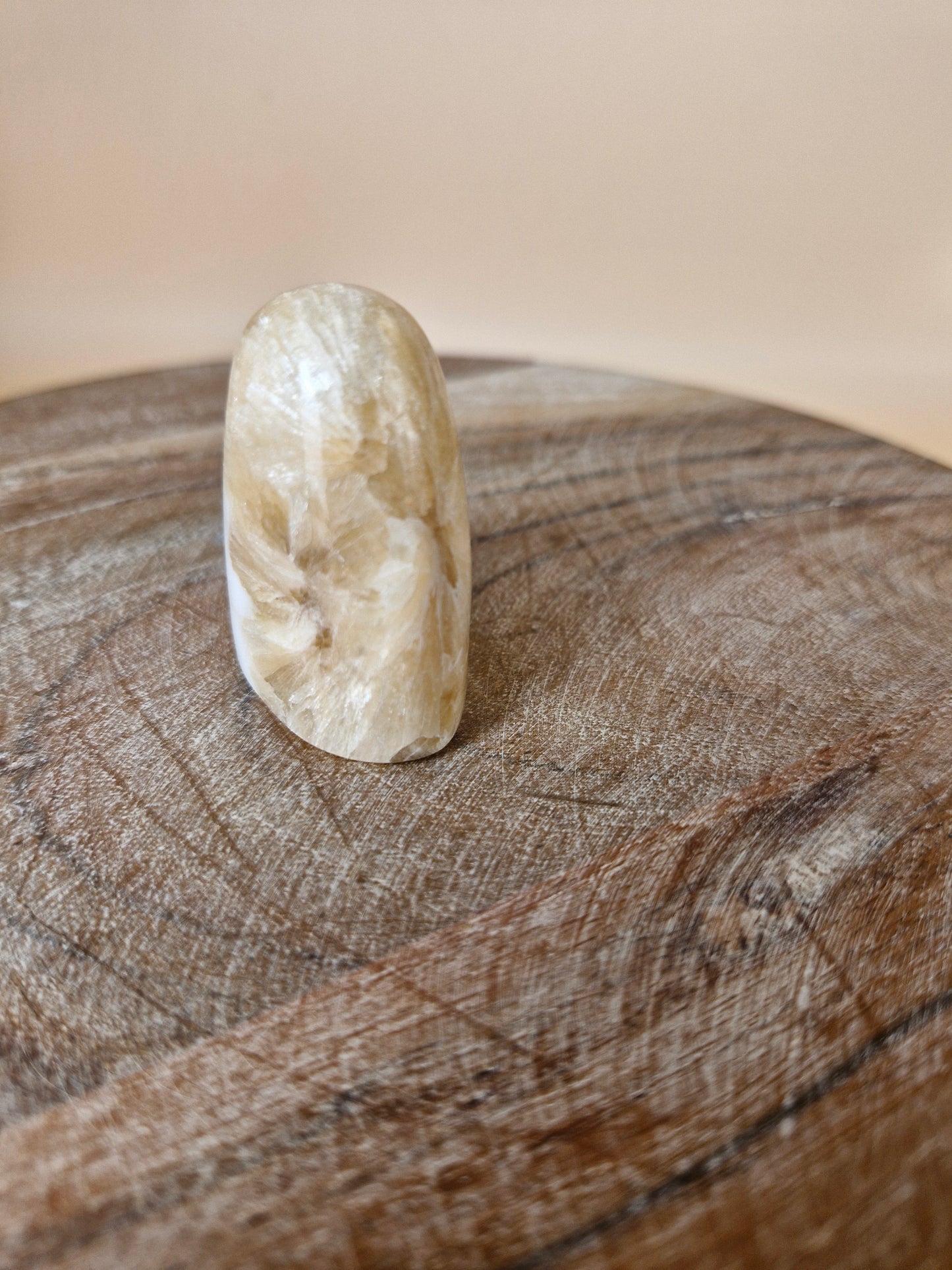 Scolecite with Stilbite Freeform (code SF)