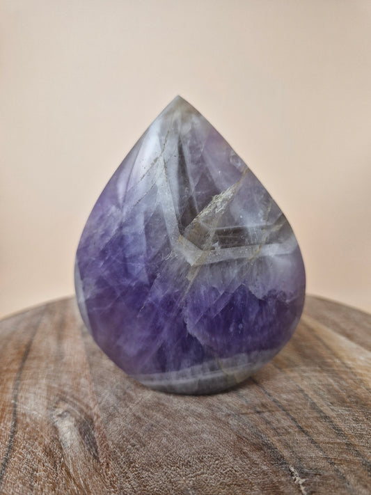 Chevron Amethyst Flame (code TA2)