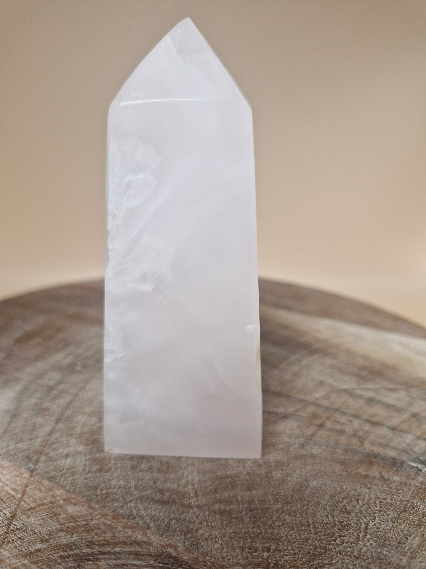 Mangano Calcite Tower