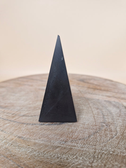 Shungite Pyramid (code S2)