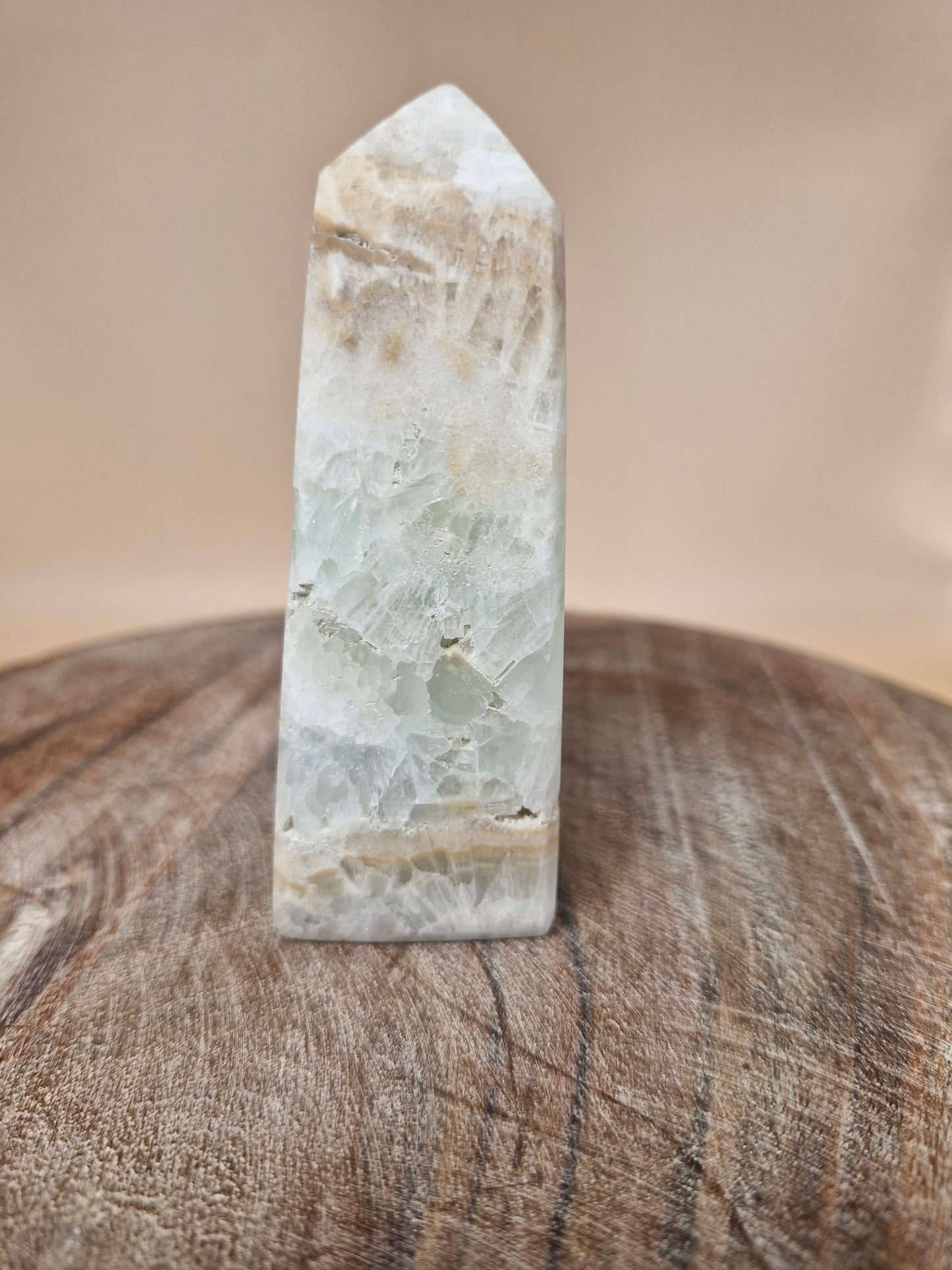 Caribbean Calcite Tower (code MY)