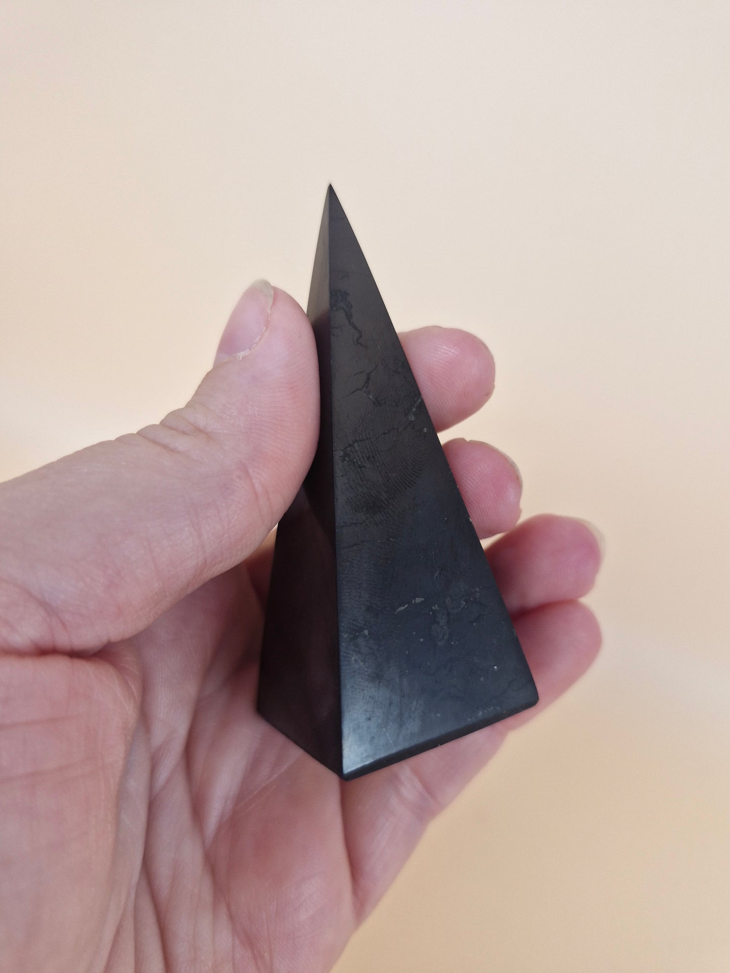 Shungite Pyramid (code S1)