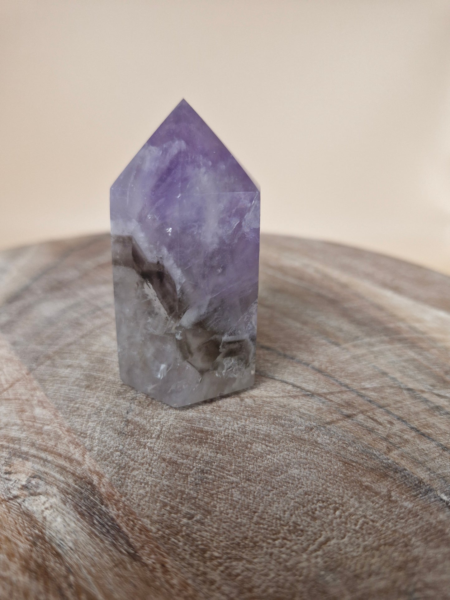 Chevron Mini Amethyst Point (code AP1)