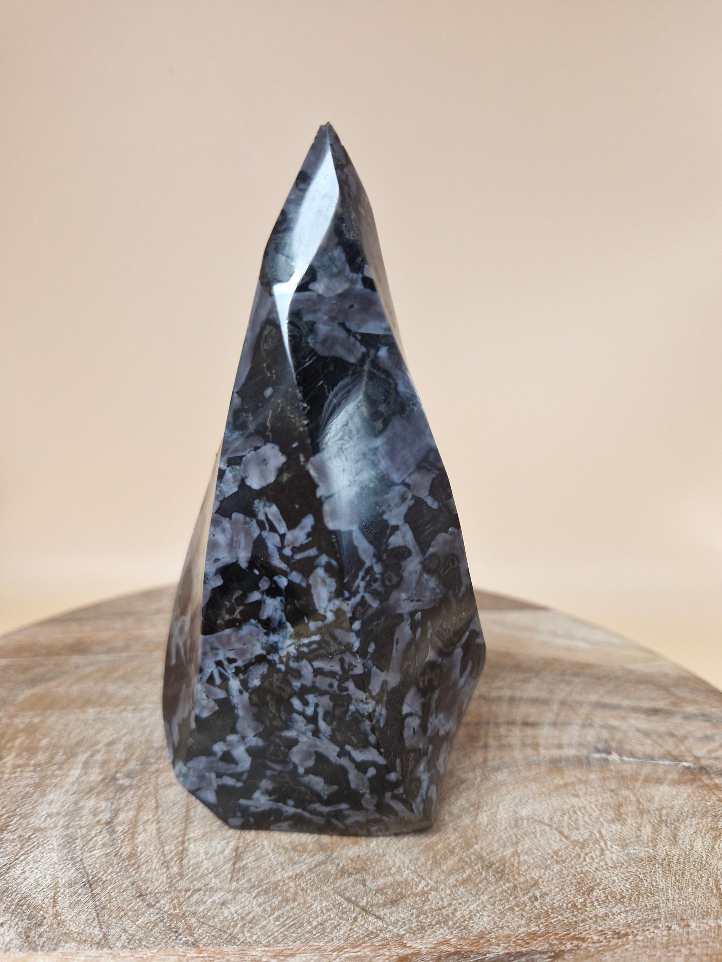 Indigo Gabbro Flame