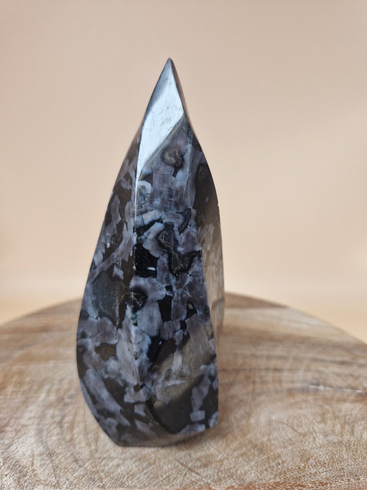 Indigo Gabbro Flame