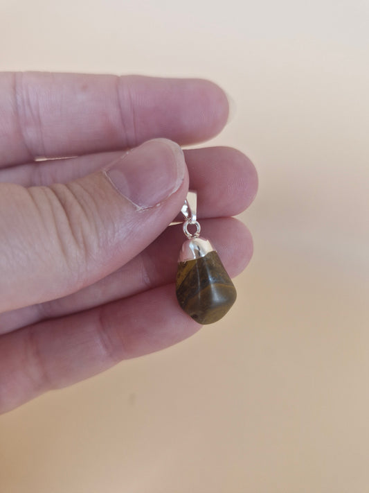 Tiger’s Eye Pendant