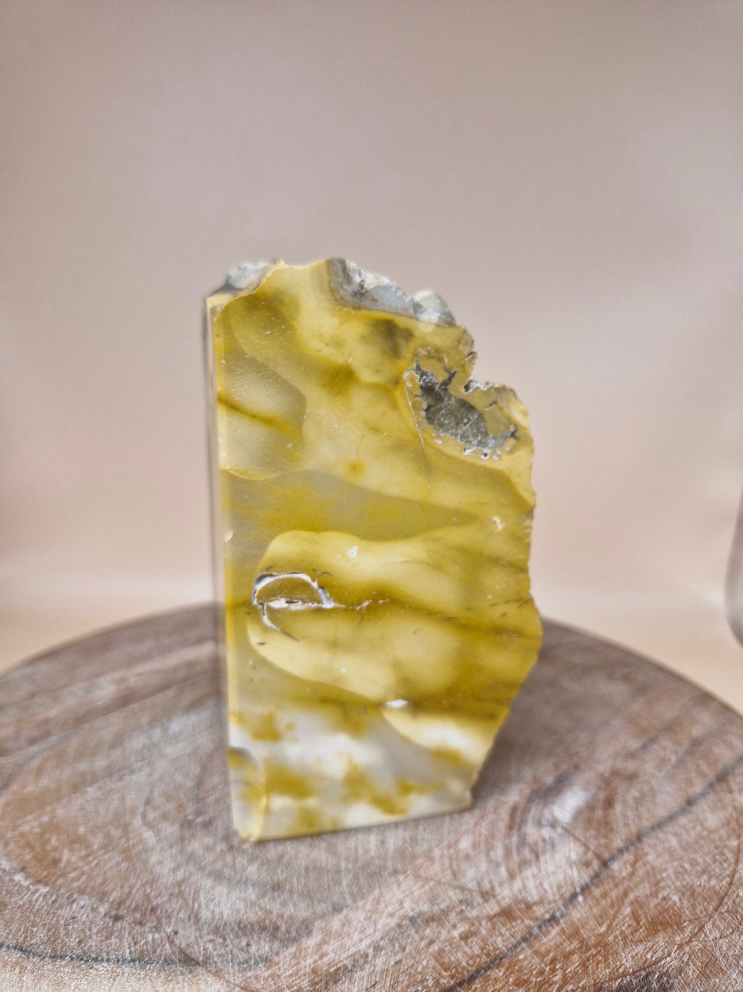 Mookaite Corner Piece